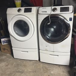Washer/dryer/ Pedestal-$300