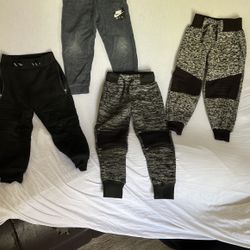 Size 4T Boy Sweatpants 
