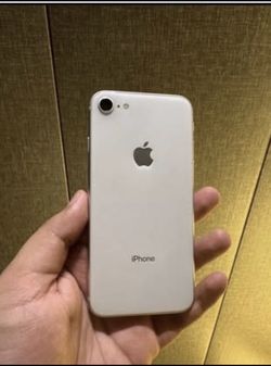 iPhone 8