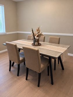 Marble Dining Table w/4 Chairs