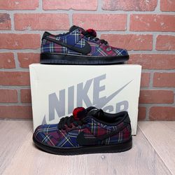 Nike SB Dunk Low Nardwuar