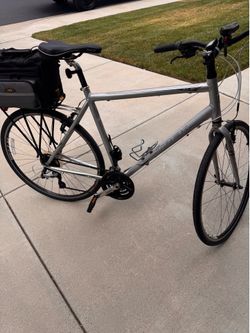 Men’s 7.1 Trek bike  22.5”