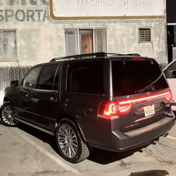 2015 Lincoln Navigator