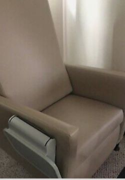 Dialysis Chair