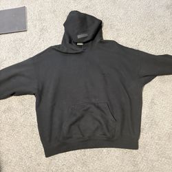 Essential Fear Of Gods Hoodie