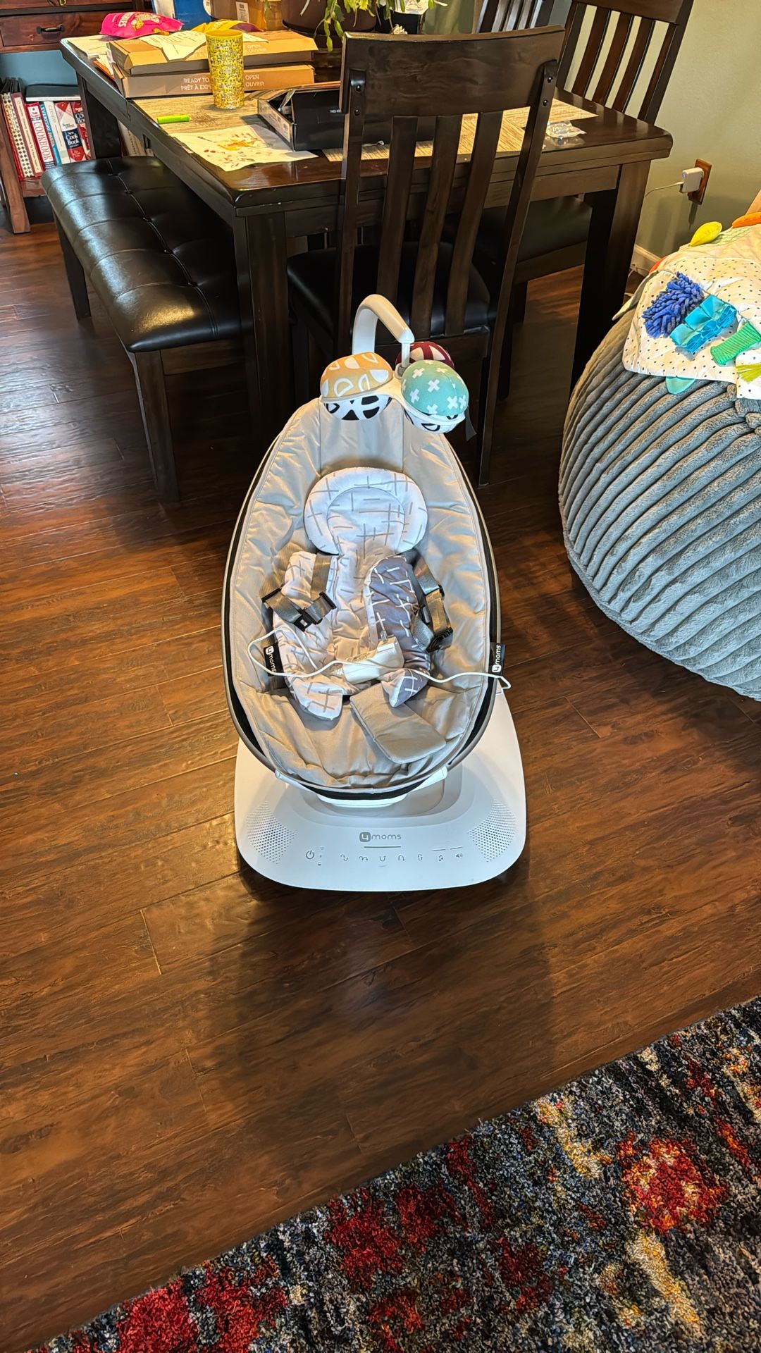 Mommaroo Baby Swing