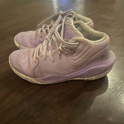 Kids Basketball Shoes 