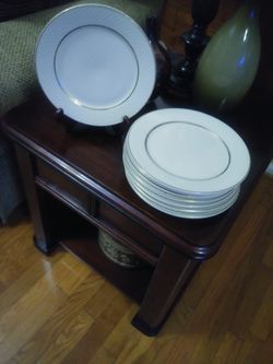 8 plates
