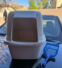 Cat Litter Box with Scooper