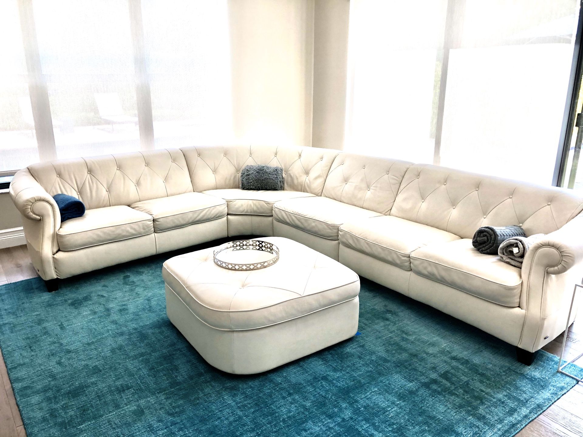 Natuzi White Leather Couch