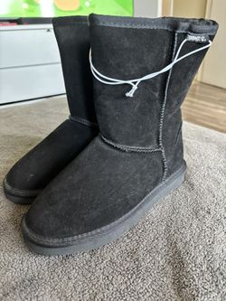 Black Bear Paw Boots