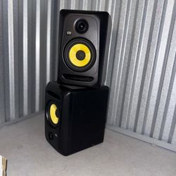 Pair Of Monitorss With Extenxuon Cable