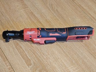 Milwaukee Fuel M18 Power Ratchet 3/8
