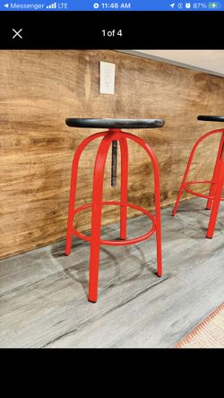 Bar Stools 