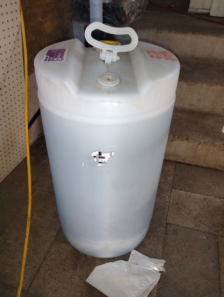 15 Gal. Neutralizer/Laundry Detergent