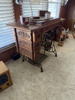 Singer Sewing Machine Table