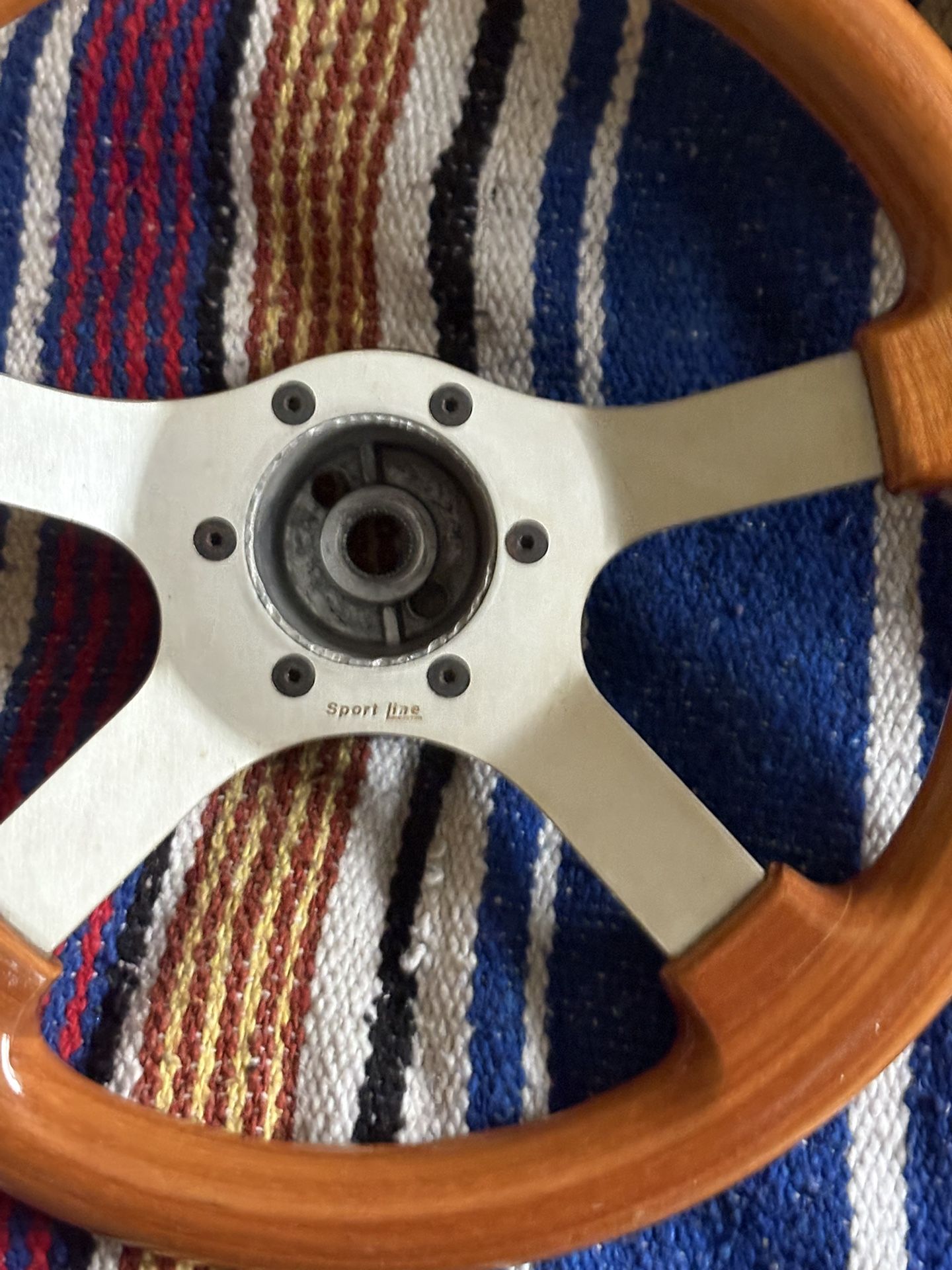 Sport Line" wood steering wheel,