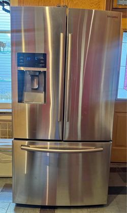 Samsung French Door Refrigerator - Stainless