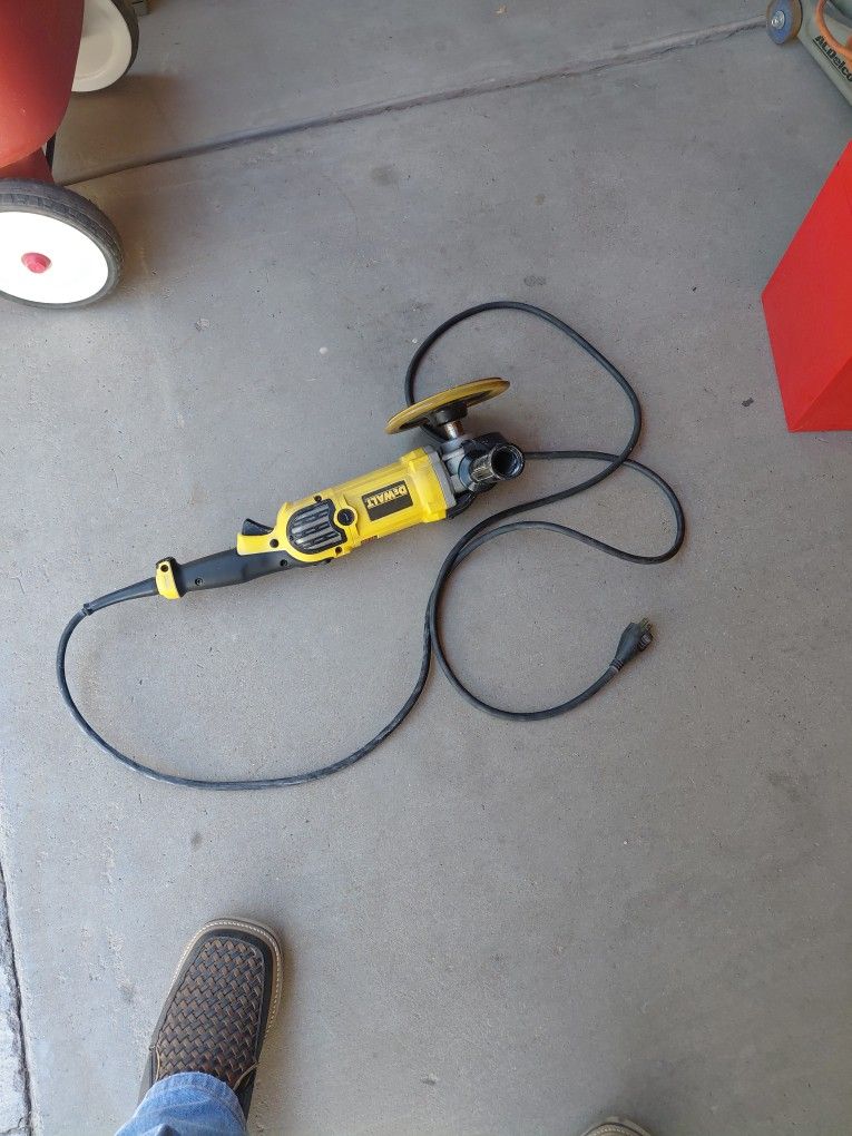 7/9 DEWALT POLISHER MODEL DWP849X