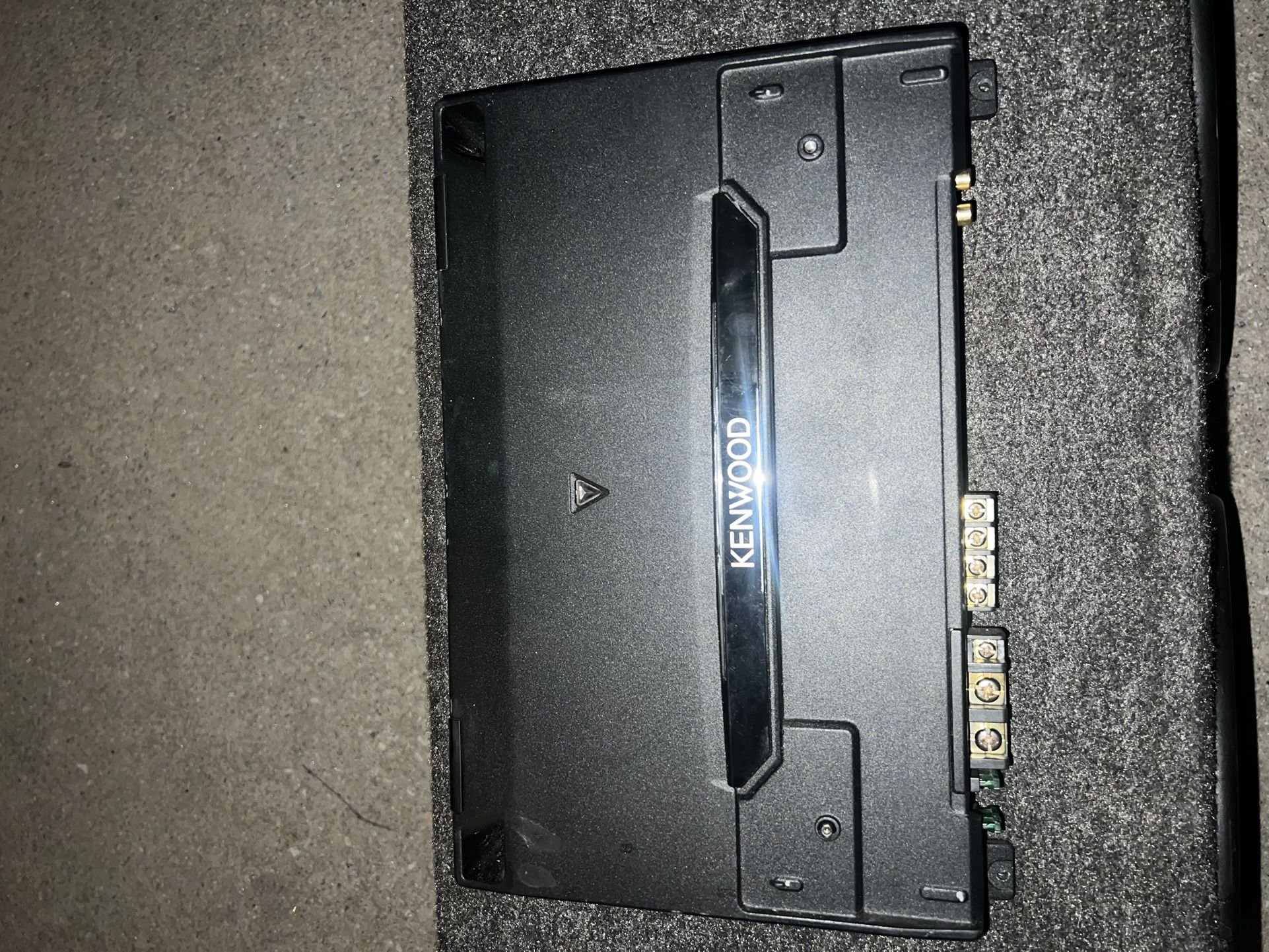 1k WATT AMP KENWOOD