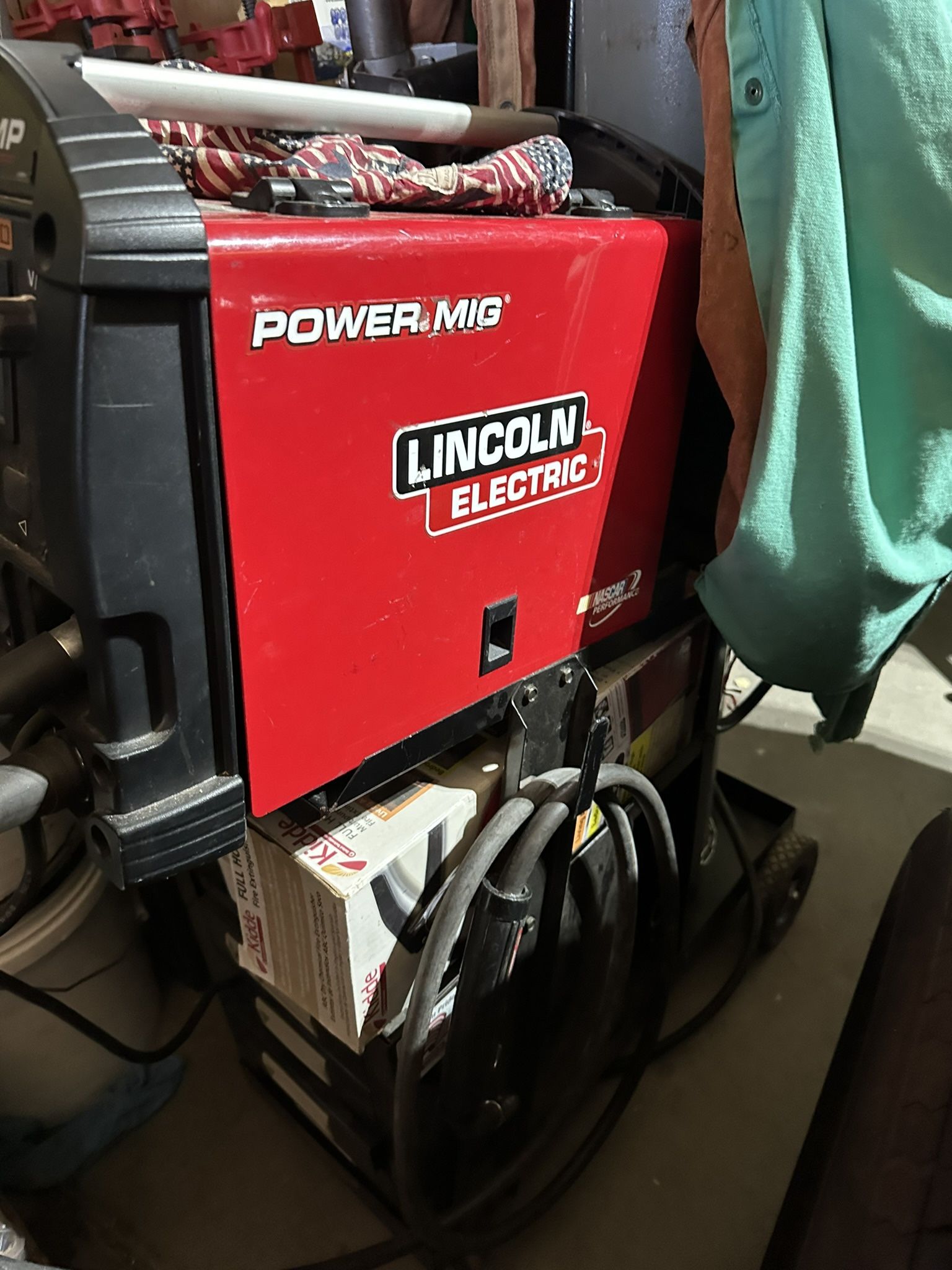 Lincoln Mp 210 Welder