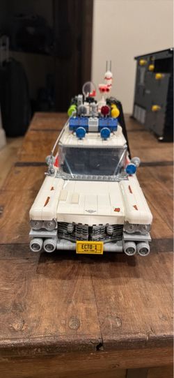 LEGO Ghostbusters ECTO-1 Built Set