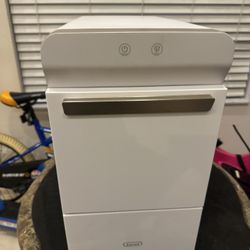 Gevi v2.0 Household Nugget Countertop Ice Maker Machine Model: GIMN-1000B