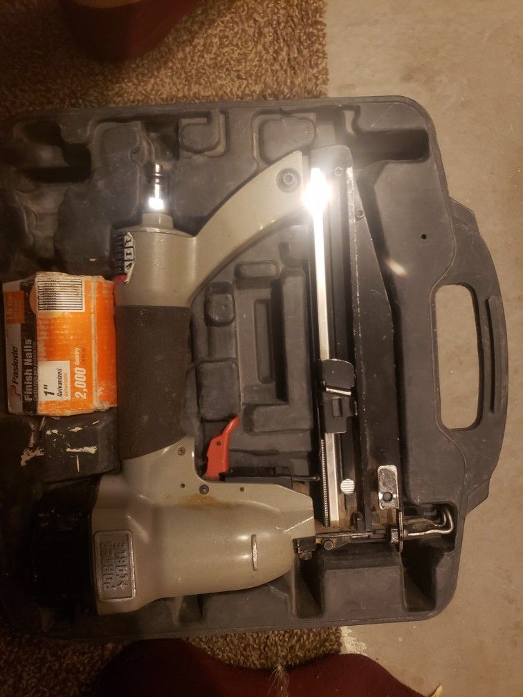 Porter Cable NAil Gun