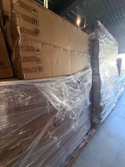 Clearance mattresses: memory foam mattress,hybrid mattress , brand new in the box.