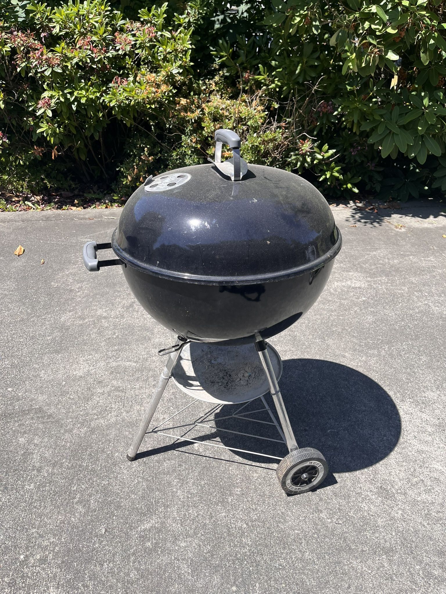Weber Charcoal BBQ 22 Inch