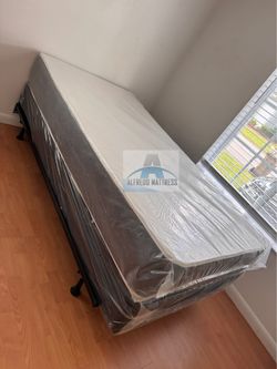 NEW TWIN SIZE 38x75” MATTRESS AND BOX SPRING-2pcs