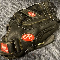 Rawlings 12.5” Infielders Glove 