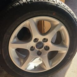 Lexus Wheel