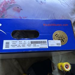 Riedell Skates Size 7 Brand New 