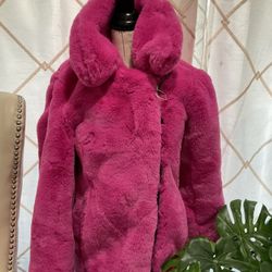 NWT FASHION NOVA ULTRA SOFT FAUX FUR FUCHSIA PINK JACKET 