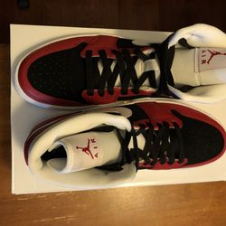 Jordan 1 New