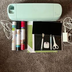 Brand New Cricut Explore 3