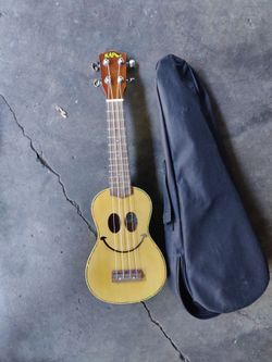 Small gitar