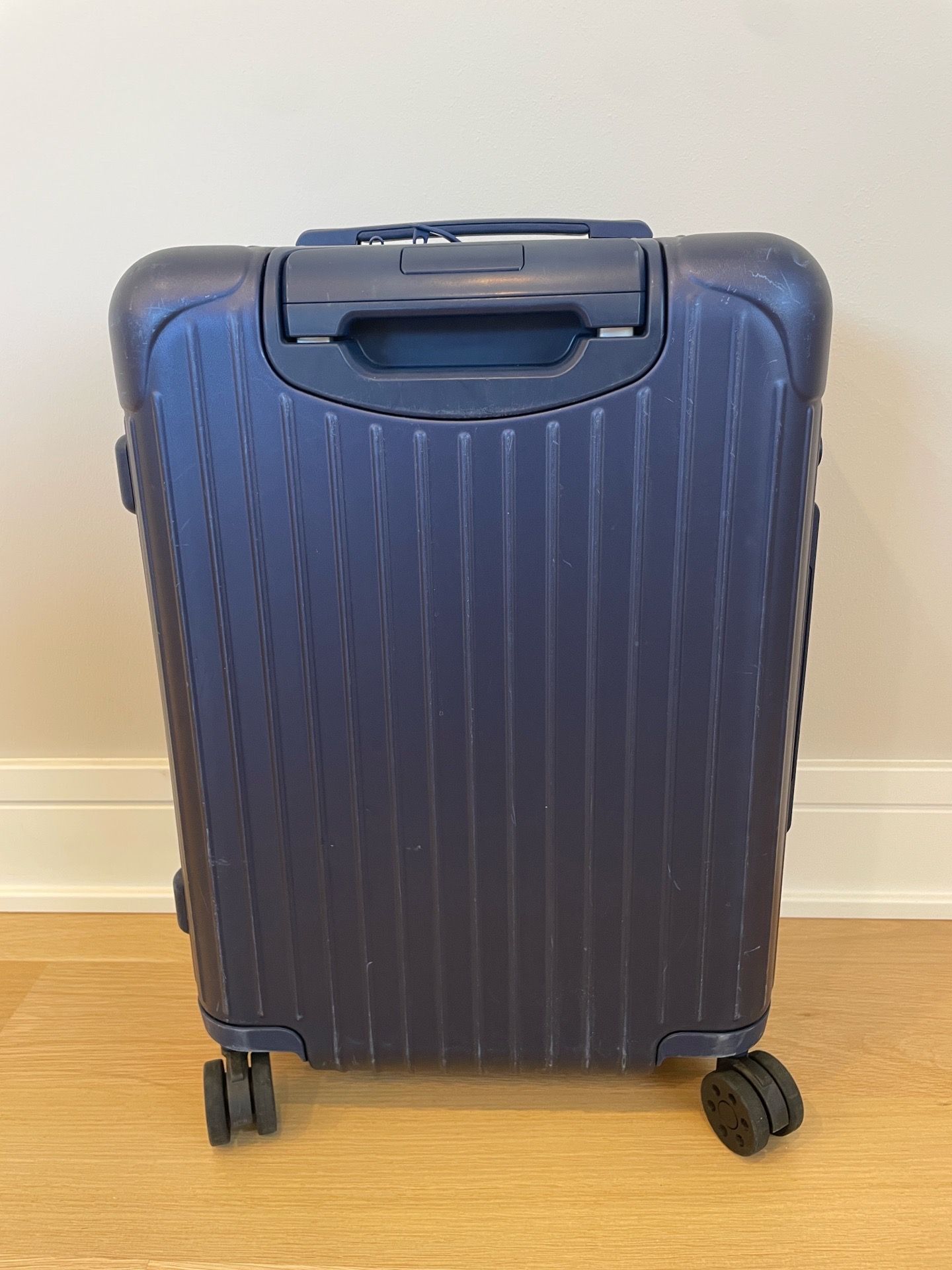 Rimowa Essential Cabin Suitcase Matte Blue
