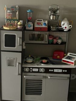 Kitchen Set Only 