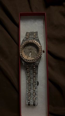 AP watch (Audemars Piguet)