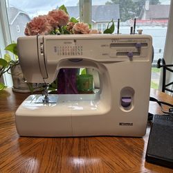 Sears/Kenmore Sewing Machine