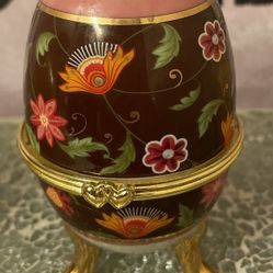 Vintage Porcelain Collectible Floral Egg Trinket 