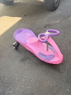 Zig zag wiggle car