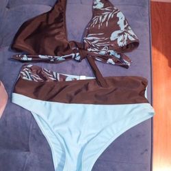 Bran New bikini 