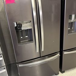 Whirlpool 3 Door Refrigerator MOYTT