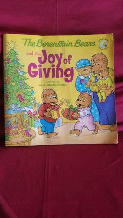 The Berenstain Bears and the Joy of Giving Paperback Book
