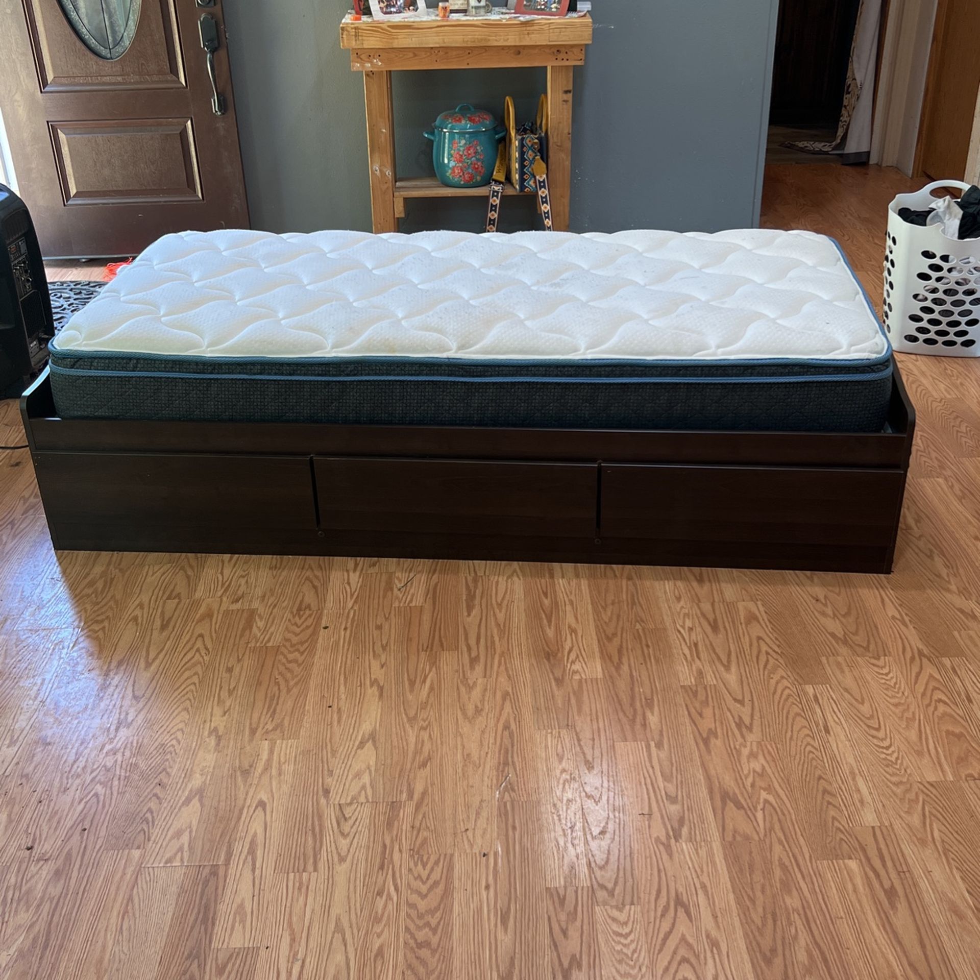 Extra Long Twin Bed 