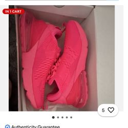 Triple Pink Air Max 270