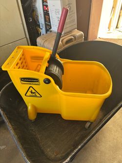 Commercial Mop Bucket